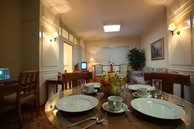 Sunny Bay Suites