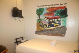 Tambayan Capsule Hostel