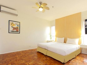 The Clipper Hotel