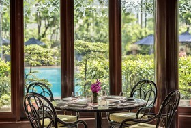 The Peninsula Manila