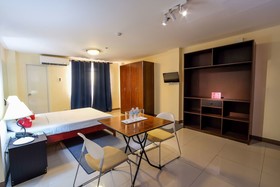 Time Traveller's Hotel by Zen Rooms