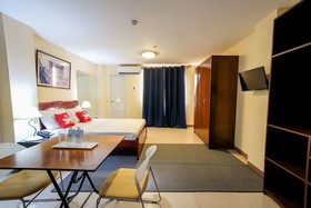 Time Traveller's Hotel by Zen Rooms