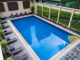 Tropicana Suites Residence Hotel