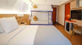 TRYP by Wyndham Mall of Asia Manila