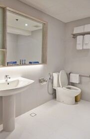 TRYP by Wyndham Mall of Asia Manila