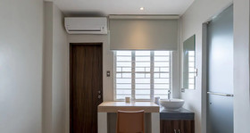 V Plaza Manila by ZEN Rooms