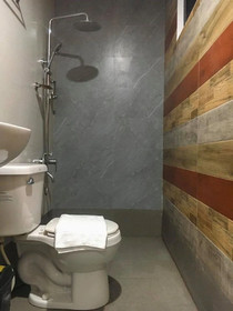 YKG Hotel