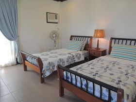 Palm Seaside Inn And Beach Resort