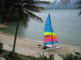 Dolphinbay Beachfront & Dive Resort