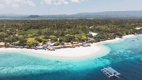 Bluewaves Resort  Basdaku by Hiverooms