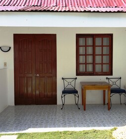 Bluewaves Resort  Basdaku by Hiverooms