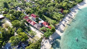 Bluewaves Resort  Basdaku by Hiverooms