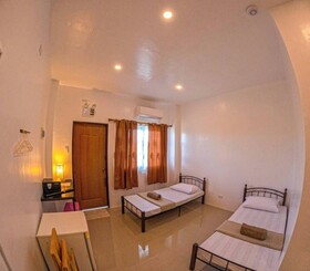 Divers Lodge Plumeria