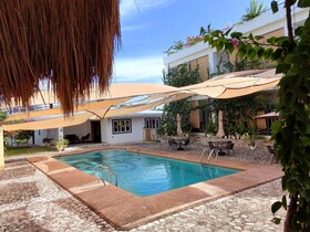 Divers Lodge Plumeria