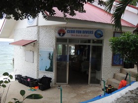 Loves Beach and Dive Resort