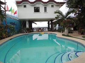 Loves Beach and Dive Resort