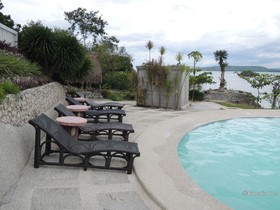 Moalboal Beach Resort