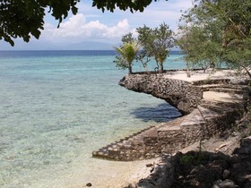 Moalboal T Breeze Coastal Resort