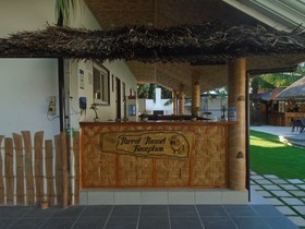Parrot Resort Moalboal