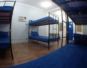 Pescadores Suites Moalboal