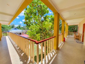 Speed 8 Inn by Cocotel