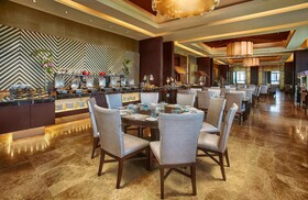 Crimson Hotel Filinvest City Manila