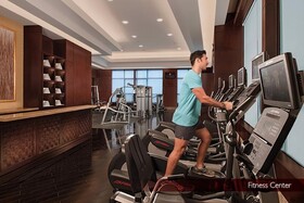 Crimson Hotel Filinvest City Manila