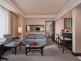 Crimson Hotel Filinvest City Manila