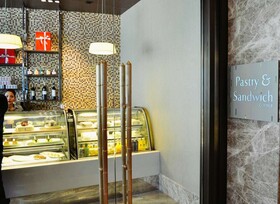 Crimson Hotel Filinvest City Manila