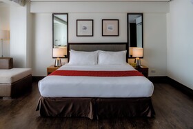 The Isabelle Hotel
