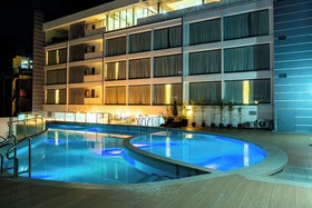 The Isabelle Hotel