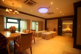 KC Hillcrest Hotel and Golf Club