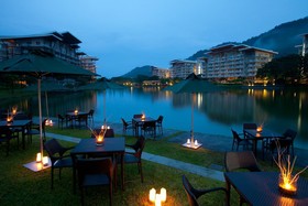 Pico Sands Hotel