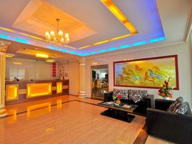 Grand Hoyah Hotel