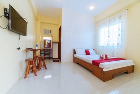 RedDoorz Premium @ Casa Ghilda Resort