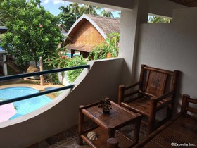 Acacia Sunset Village Inn
