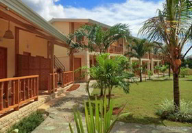 Alona42 Resort