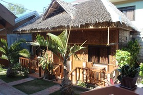 Alona Grove Tourist Inn