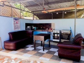 Alona JJ Rooms For Rent