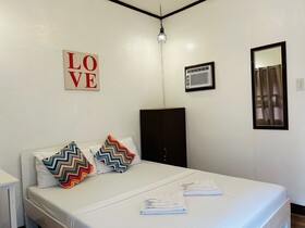 Anaya Inn & Restobar