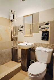 Anaya Inn & Restobar