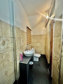 Birdwatchers Beachfront Hotel Panglao