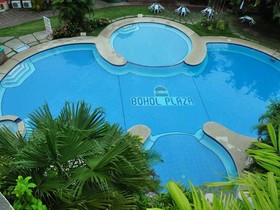 Bohol Plaza Resort and Restaurant