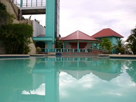 Bohol Plaza Resort and Restaurant