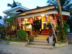 Dumaluan Beach Resort