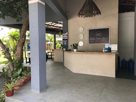 Hidden Lagoon Resort