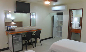 Lost Horizon Beach Dive Resort