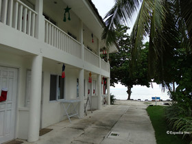 Momo Beach House