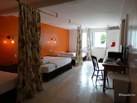 Momo Beach House