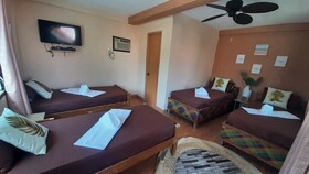 On Board Panglao Beach Hostel and Resort